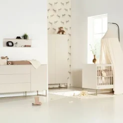 Kidsmill Intense II Babykamer Oatmeal / Patinated Brass | Ledikant 60 x 120 cm + Commode