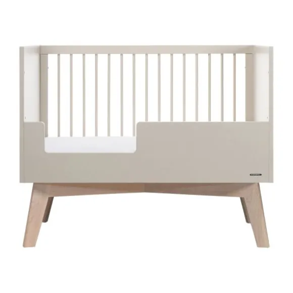 Kidsmill Sixties Babykamer Oatmeal / Eiken | Ledikant 60 x 120 cm + Commode