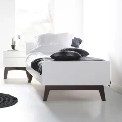 Kidsmill Sixties Kinderkamer Wit Mat / Walnoot | Bed 90 x 200 cm + Kast 2-Deurs