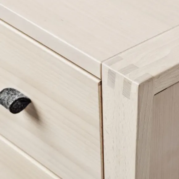 Leander Linea Commode - Beech